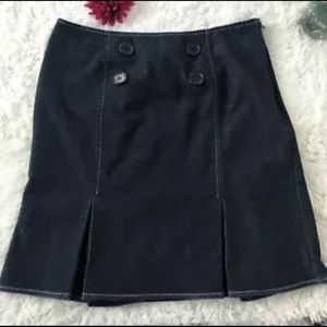 NINE & COMPANY DENIM SKIRT PLEATED KNEE LENGHT